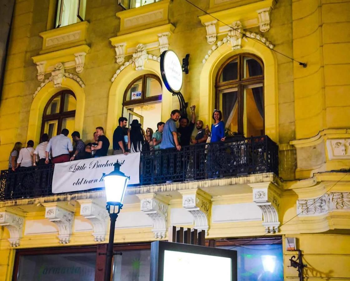 Pura Vida Hub Albergue Bucarest Exterior foto